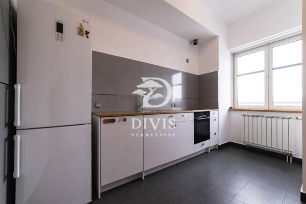 Slika 11 - Milentija Popovića, Petosoban stan na prodaju, 195m2, 960.000€